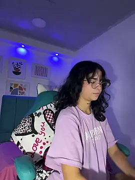  vaiolet owo online show from 16, 11, 2025