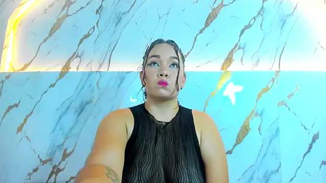 Snapshot of Brenda-Rosse chatting on 1, 2, 2026 Brenda-Rosse online show from 1, 2, 2026