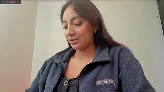 Snapshot of LilyGarcia chatting on 13, 5, 2026 LilyGarcia online show from 13, 5, 2026