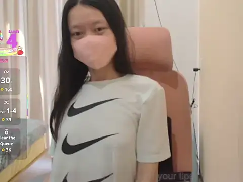 Lil-Cherries online show from 15, 11, 2025