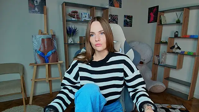 Snapshot of JacquelinKasch chatting on 8, 11, 2025 JacquelinKasch online show from 8, 11, 2025