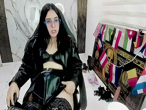 Snapshot of queen_findom1 chatting on 14, 7, 2026 queen findom1 online show from 14, 7, 2026