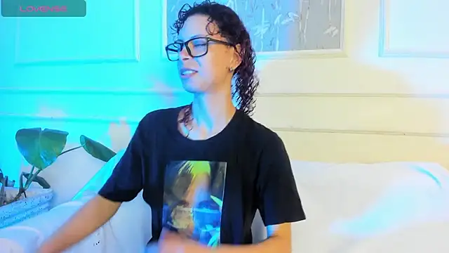 AliceMadnes online show from 29, 3, 2026