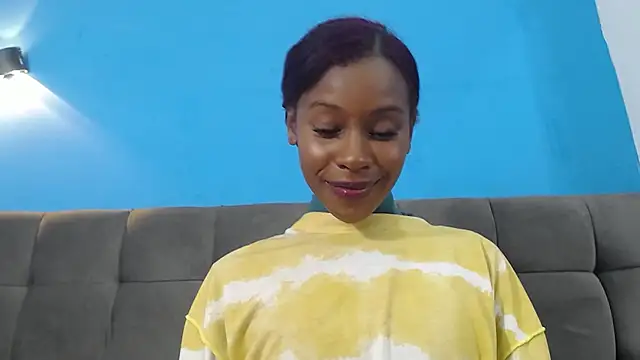 Aliis Love online show from 22, 11, 2025