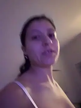 SaintNina online show from 29, 11, 2025