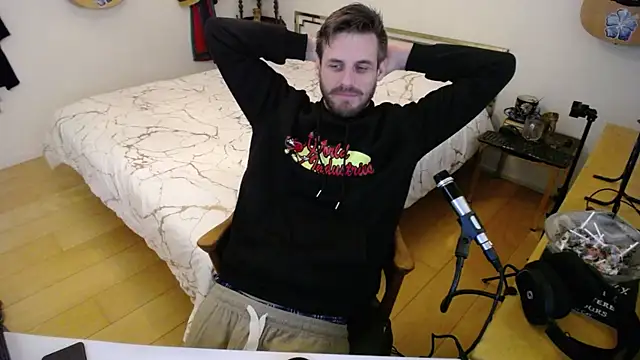 skatejocke online show from 4, 12, 2025