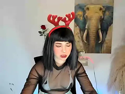 Hollysquirtx online show from 10, 11, 2025