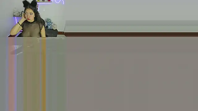 Hinata sweet online show from 11, 11, 2025