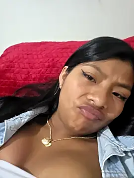 NathalyTorrez online show from 17, 1, 2026