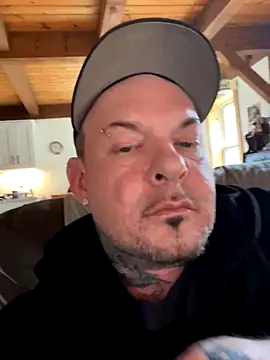 Snapshot of rockhardtatz chatting on 7, 11, 2025 rockhardtatz online show from 7, 11, 2025