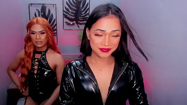 GwennGoddess online show from 3, 12, 2025