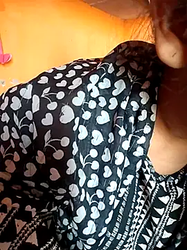 Snapshot of Sexy_Divya__ chatting on 26, 6, 2026 Sexy Divya online show from 26, 6, 2026