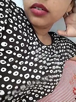 Snapshot of Sexy_Divya__ chatting on 24, 7, 2026 Sexy Divya online show from 24, 7, 2026