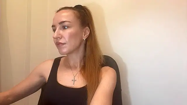 Nyxelia  online show from 4, 12, 2025