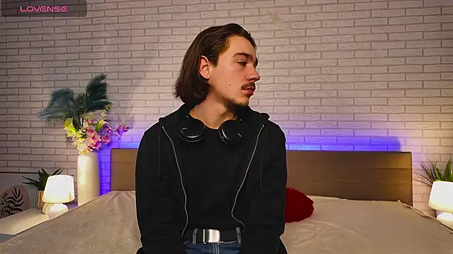 EthanRowlands online show from 12, 11, 2025