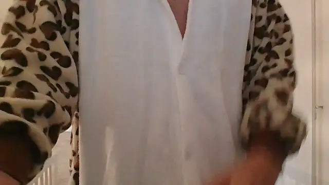 CuteDaddy92 online show from 16, 12, 2025