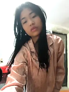 Lynly k2 online show from 24, 2, 2026