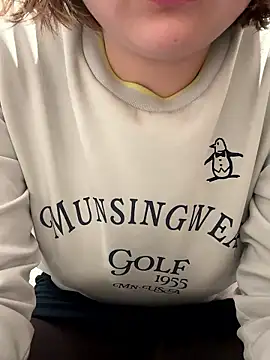 Snapshot of IAAAOKKK chatting on 13, 11, 2025 IAAAOKKK online show from 13, 11, 2025