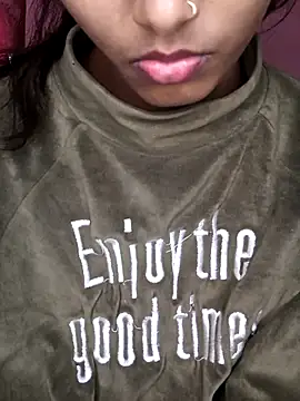 Snapshot of priyanka-rani1 chatting on 12, 11, 2025 priyanka-rani1 online show from 12, 11, 2025