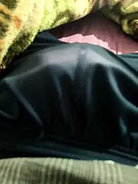 Snapshot of its__aaru chatting on 25, 11, 2025 its aaru online show from 25, 11, 2025