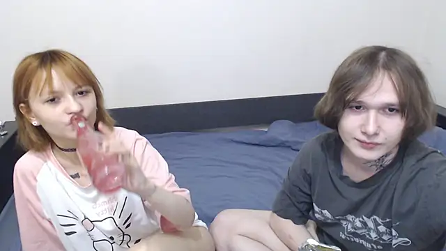 angelsofpornn online show from 17, 4, 2026