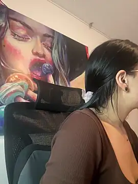 SCARLETT INK  online show from 18, 4, 2026