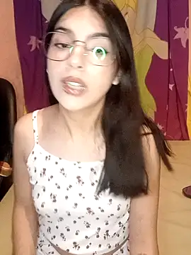 Camicam 04 online show from 10, 11, 2025