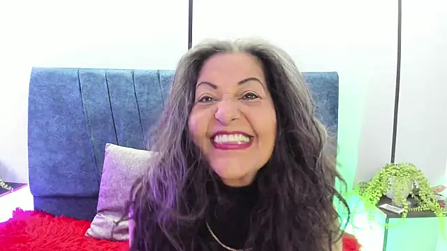 Snapshot of Victoriaa_Anderson chatting on 2, 7, 2026 Victoriaa Anderson online show from 2, 7, 2026