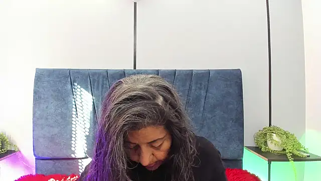Snapshot of Victoriaa_Anderson chatting on 10, 7, 2026 Victoriaa Anderson online show from 10, 7, 2026