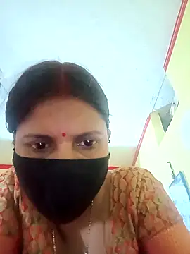 Snapshot of Hotbhabhi_089 chatting on 14, 5, 2026 Hotbhabhi 089 online show from 14, 5, 2026