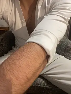 DARK0924 online show from 5, 12, 2025