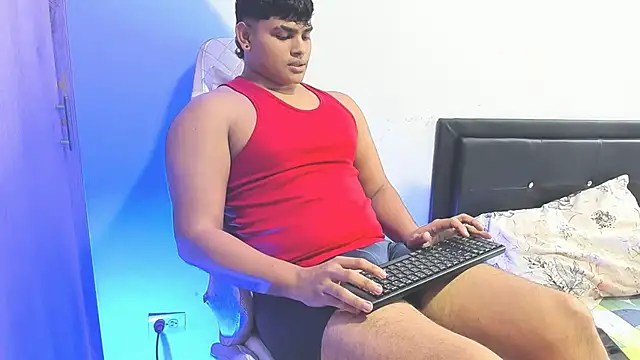 Snapshot of james_smithx chatting on 14, 11, 2025 james smithx online show from 14, 11, 2025