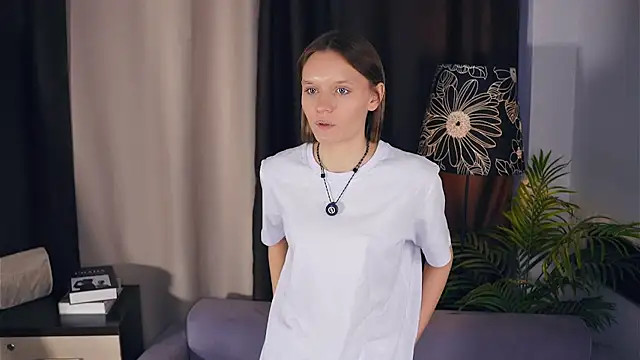 EdythLao online show from 12, 11, 2025