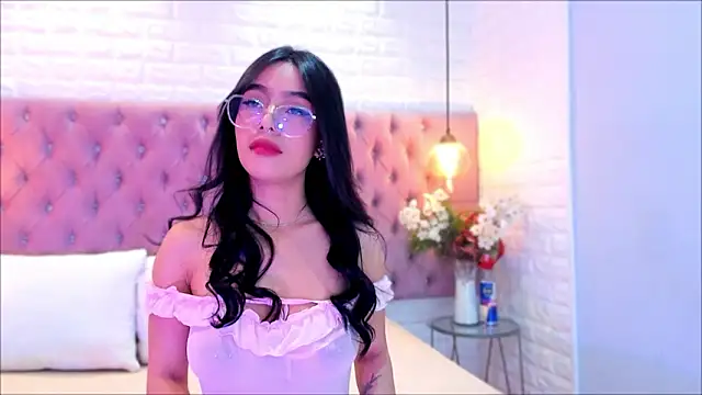 Snapshot of miel_18 chatting on 28, 2, 2026 miel 18 online show from 28, 2, 2026