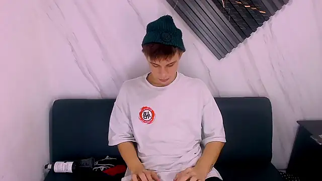 Liam York  online show from 31, 3, 2026