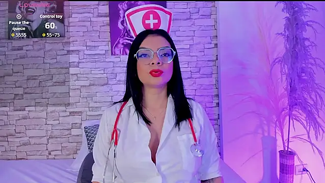 sofiaalarson online show from 12, 2, 2026