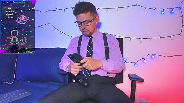 Snapshot of Prince1_dark chatting on 19, 12, 2025 Prince1 dark online show from 19, 12, 2025