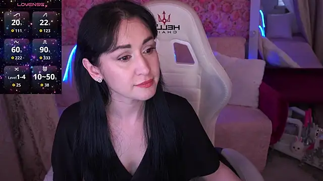 CarolinaaFoxyyy online show from 28, 3, 2026