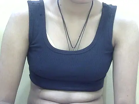 SEXY PRIYA83 online show from 1, 2, 2026