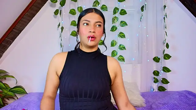 lucia sweeet online show from 20, 12, 2025