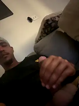 mateus-29- online show from 12, 11, 2025