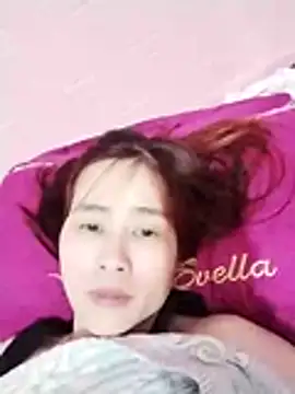 Swan-white123 online show from 19, 11, 2025