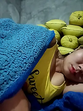 vangkt-cute online show from 14, 12, 2025