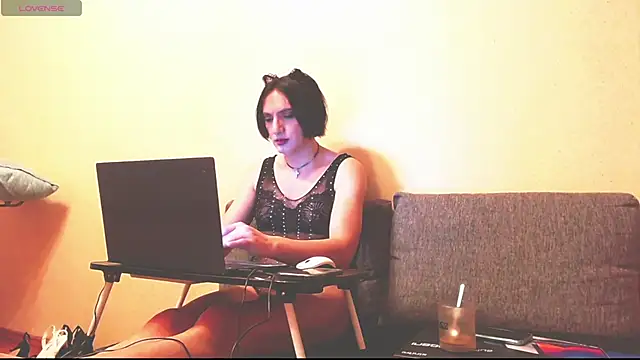 IrenModelTrans online show from 27, 11, 2025