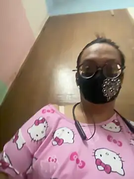 Saguphtah Chattergy 22 online show from 18, 11, 2025