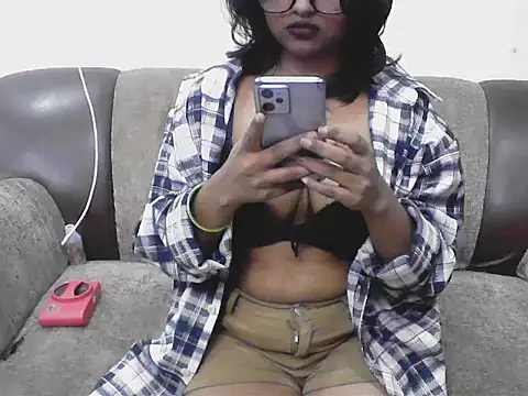 Soniya singh   online show from 15, 2, 2026