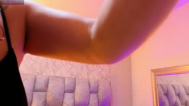 Snapshot of ScarlettNyx chatting on 13, 2, 2026 ScarlettNyx online show from 13, 2, 2026