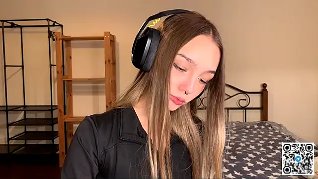 HoaPatton online show from 21, 11, 2025