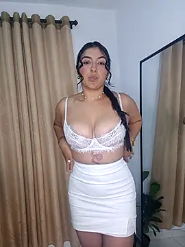 ViolettaWalton1 online show from 13, 11, 2025