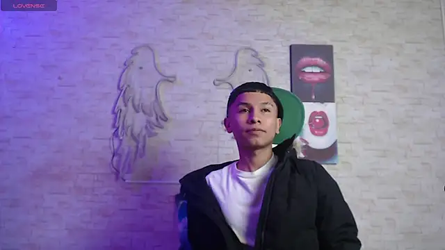 axel milo kairo and noa online show from 5, 2, 2026